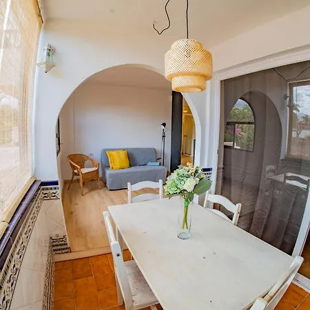Botanique Apartment *